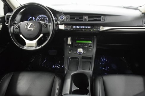 Used 2016 Lexus CT 200h image 17