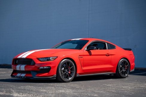 Used 2017 Ford Mustang Shelby GT350 image 6