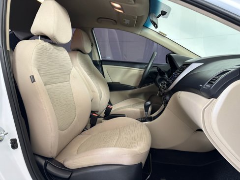 Used 2017 Hyundai Accent SE image 25