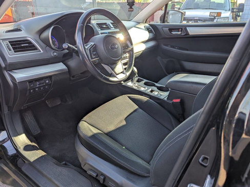 Used 2018 Subaru Outback 2.5i Premium image 13