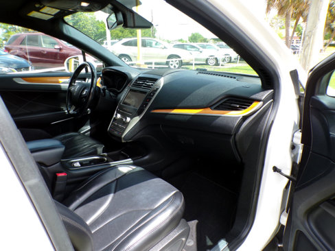 Used 2019 Lincoln MKC Reserve w/ MKC Technology Package image 19
