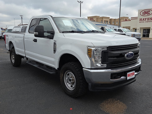 Used 2018 Ford F250 XL w/ Power Equipment Group image 5