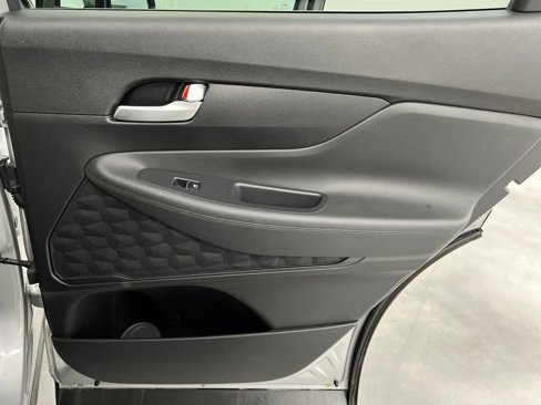 Used 2023 Hyundai Santa Fe SEL image 19