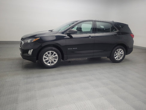 Used 2019 Chevrolet Equinox LS image 2