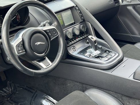 Used 2018 Jaguar F-TYPE Convertible image 13