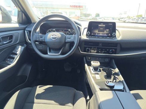 New 2025 Nissan Rogue S image 19