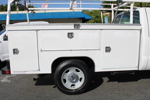 Used 2007 Ford F350 2WD Regular Cab Super Duty image 9