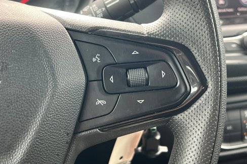 Used 2023 Chevrolet TrailBlazer LS image 38