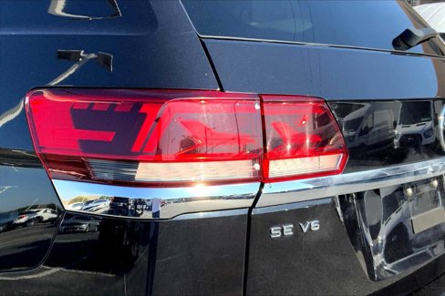 Used 2021 Volkswagen Atlas SE image 24