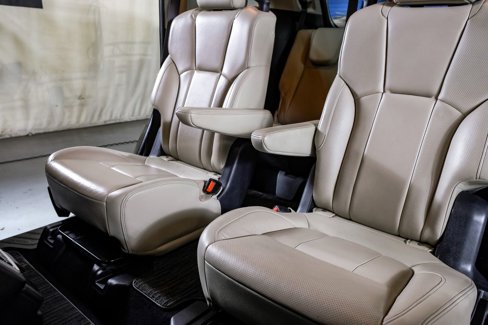 Used 2021 Subaru Ascent Limited image 34