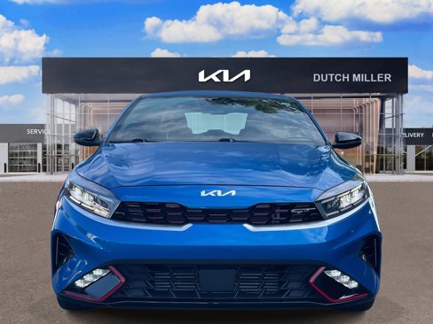 Used 2023 Kia Forte GT image 2