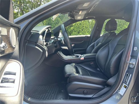 Used 2020 Mercedes-Benz C 300 4MATIC Sedan image 11