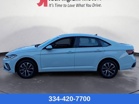 New 2025 Volkswagen Jetta S image 2