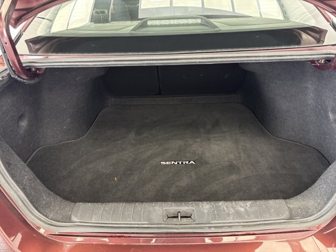 Used 2022 Nissan Sentra SV image 17