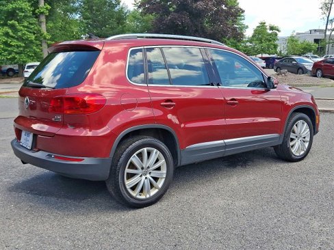 Used 2016 Volkswagen Tiguan SEL image 11