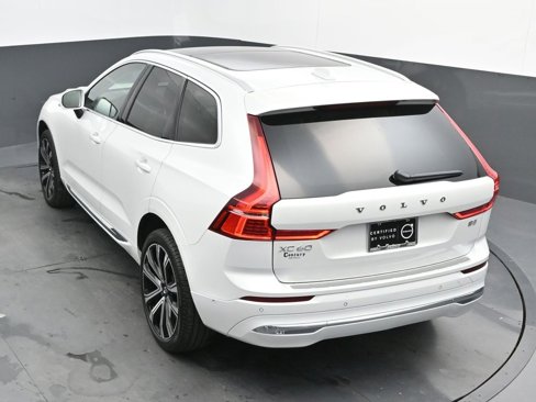 Certified 2023 Volvo XC60 B5 Ultimate w/ Protection Package Premier image 33