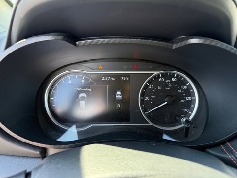 Used 2021 Nissan Versa SR w/ Electronics Package image 11