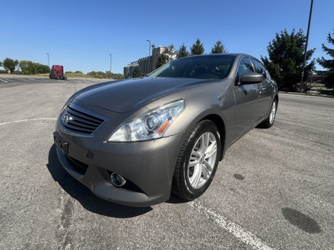Used 2013 INFINITI G37 x w/ Premium Pkg image 1