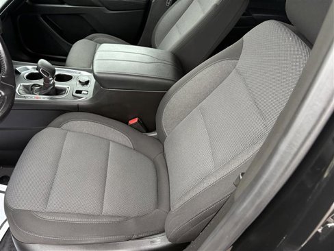 Used 2022 Chevrolet Traverse LT image 7