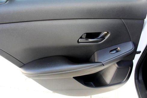Used 2024 Nissan Sentra SV image 12
