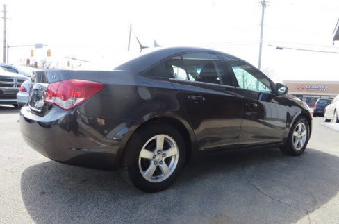 Used 2014 Chevrolet Cruze LT image 3