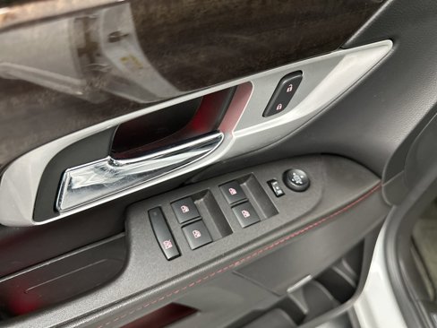 Used 2015 GMC Terrain Denali image 11