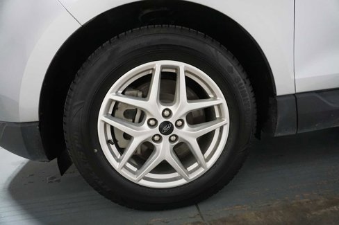 Used 2023 Ford Edge SEL image 11