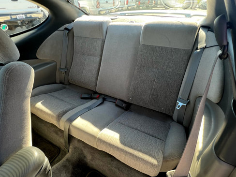 Used 2002 Oldsmobile Alero GL image 48