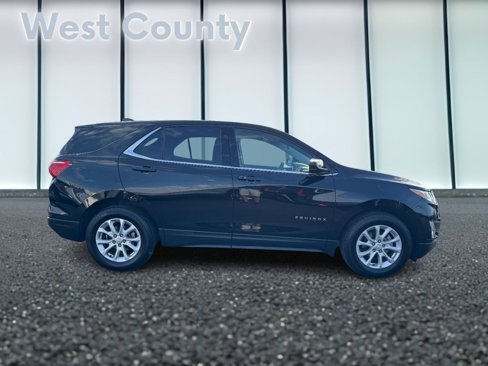Used 2020 Chevrolet Equinox LT image 2