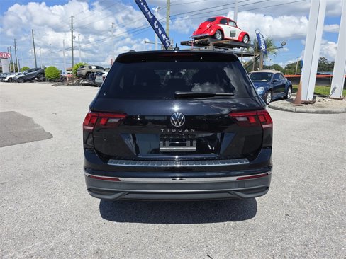 Certified 2023 Volkswagen Tiguan S image 6