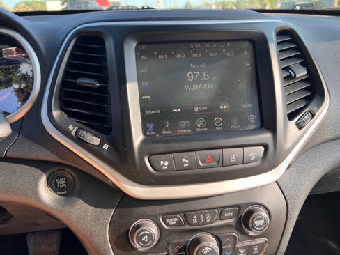 Used 2015 Jeep Cherokee Limited w/ Luxury Group image 51