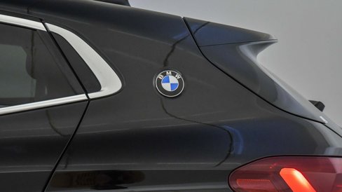 Used 2022 BMW X2 sDrive28i w/ Premium Package image 11