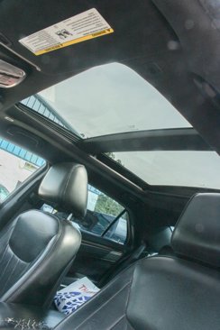 Used 2017 Chrysler 300 C Platinum image 9