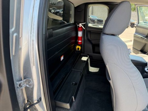 Used 2020 Toyota Tacoma SR image 20