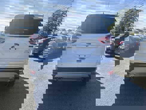 Used 2013 Ford Escape SE image 5