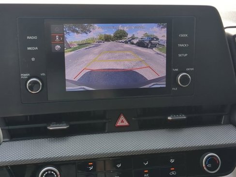 Used 2023 Kia Sportage LX image 18
