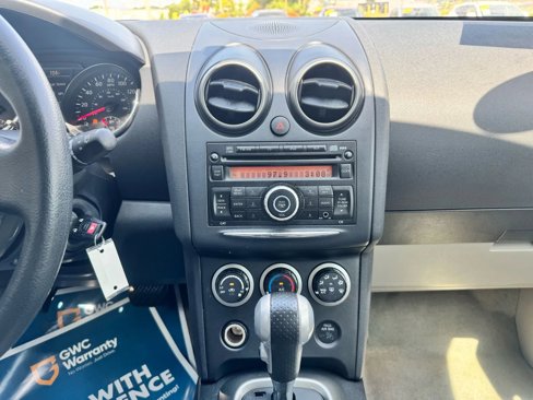 Used 2014 Nissan Rogue S image 12