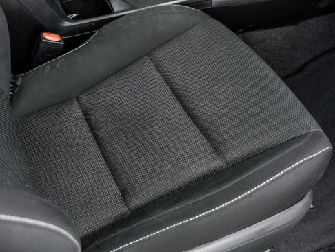 Used 2018 Toyota RAV4 XLE image 37
