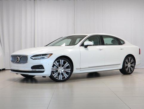 Used 2025 Volvo S90 B6 Plus w/ Protection Package Premier image 1