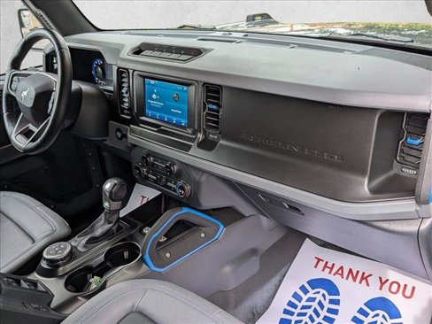 Used 2022 Ford Bronco Black Diamond w/ Sasquatch Package image 19