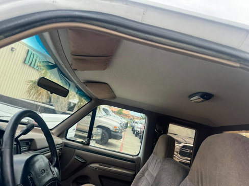 Used 1996 Ford F250 XLT image 10