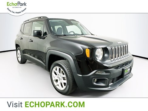 Used 2018 Jeep Renegade Latitude image 1