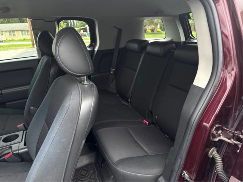 Used 2007 Toyota FJ Cruiser 4WD image 10