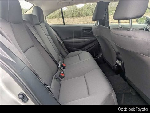 Certified 2025 Toyota Corolla LE image 28