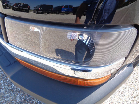 Used 2024 Chevrolet Express 3500 LT w/ LT Preferred Equipment Group image 48