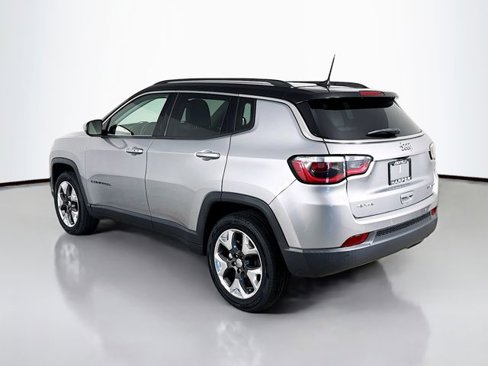 Used 2018 Jeep Compass Limited w/ Navigation Group image 10