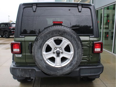 Used 2021 Jeep Wrangler Unlimited Sport image 8