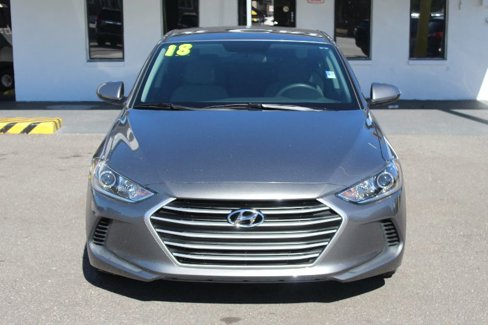 Used 2018 Hyundai Elantra SEL image 2