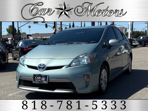 Used 2014 Toyota Prius Plug-In Hybrid image 1