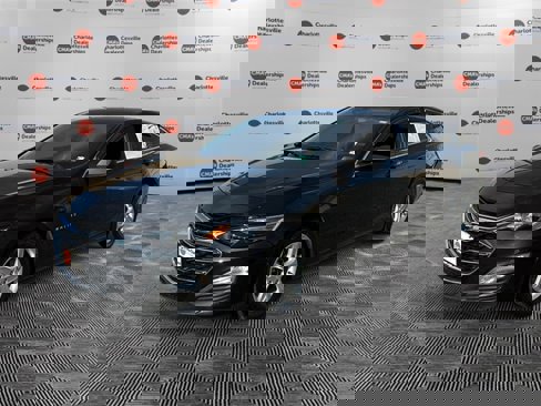 Used 2022 Chevrolet Malibu LS image 1